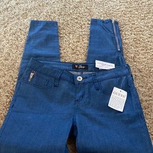 NWT guess low rise jegging